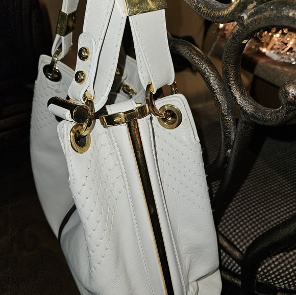 New Authentic Jimmy Choo Cream Handbag Tote - Picture 3 of 7